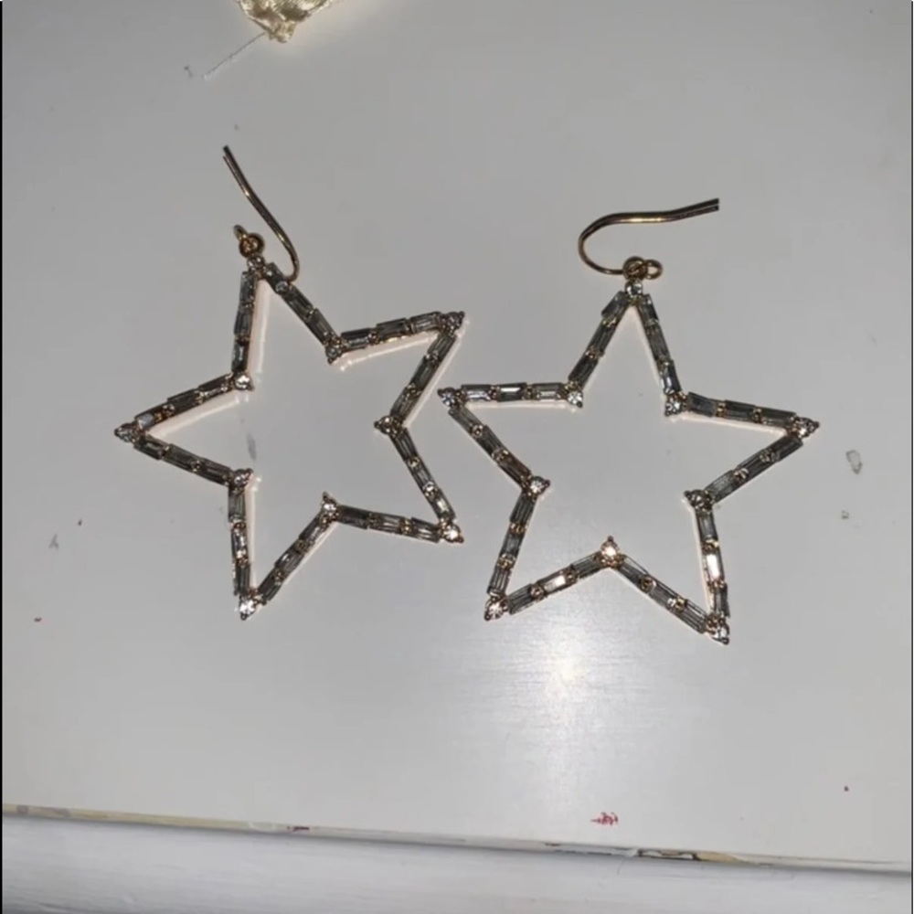 star earrings